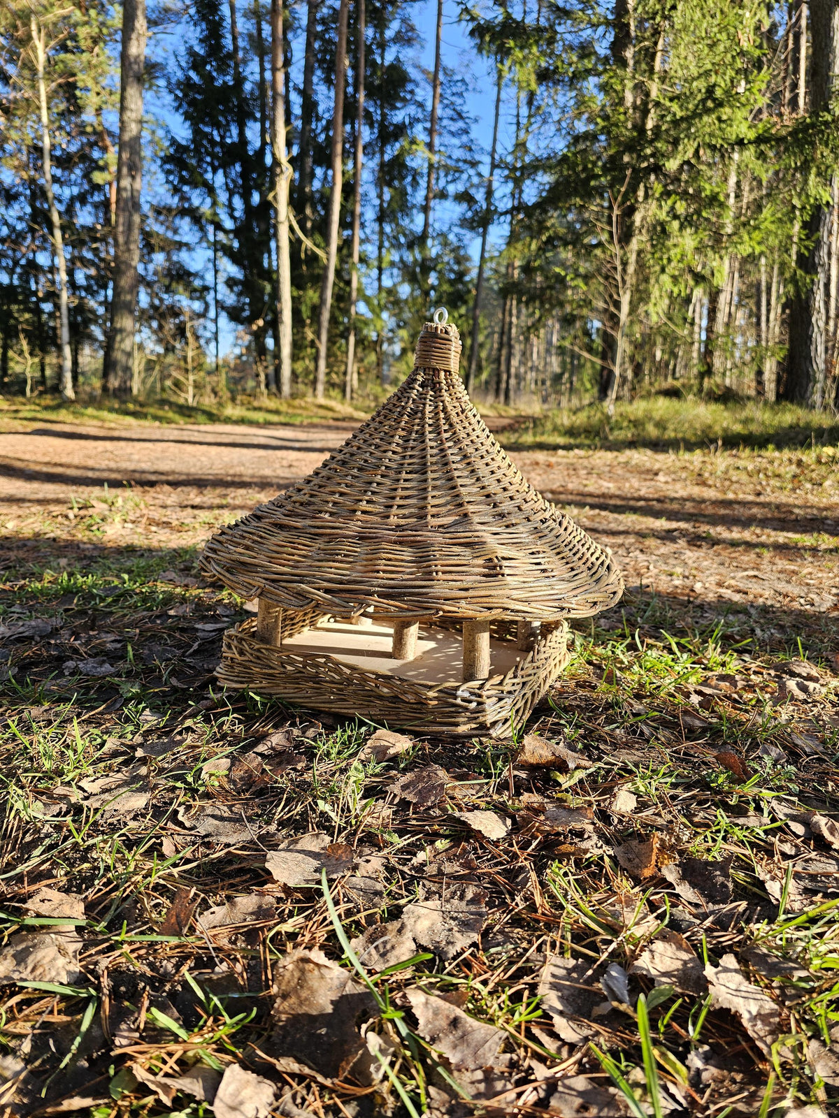 NaturelyWoven Handwoven Willow Wicker Hanging Bird Feeder Rustic Garden Decor